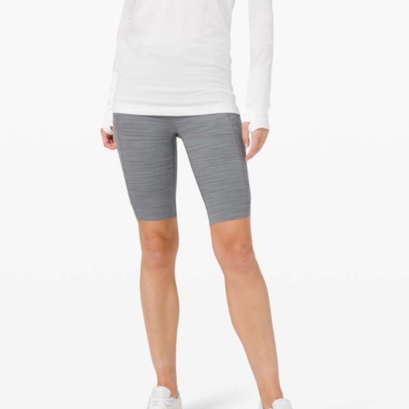 Lululemon Fast And Free Short 6" Grey Size 4 - Picture 2 of 6